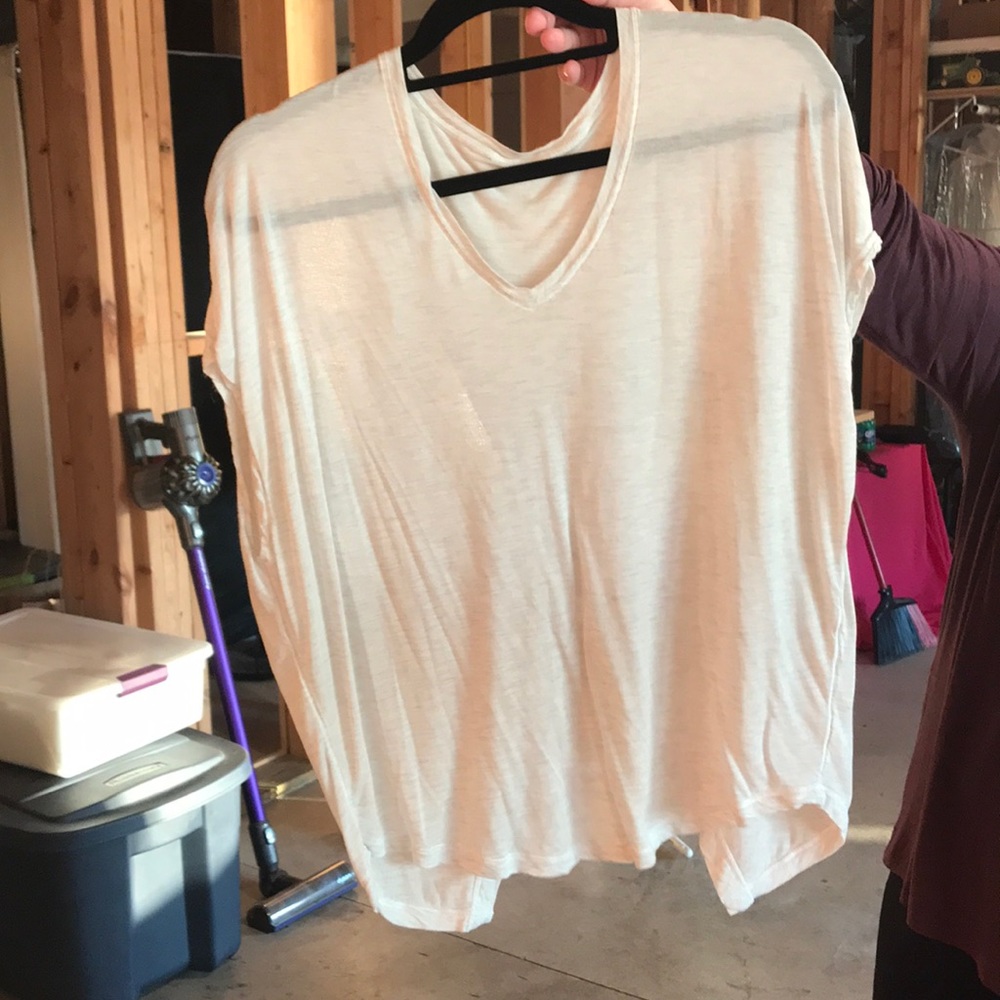 Lululemon splitback tee